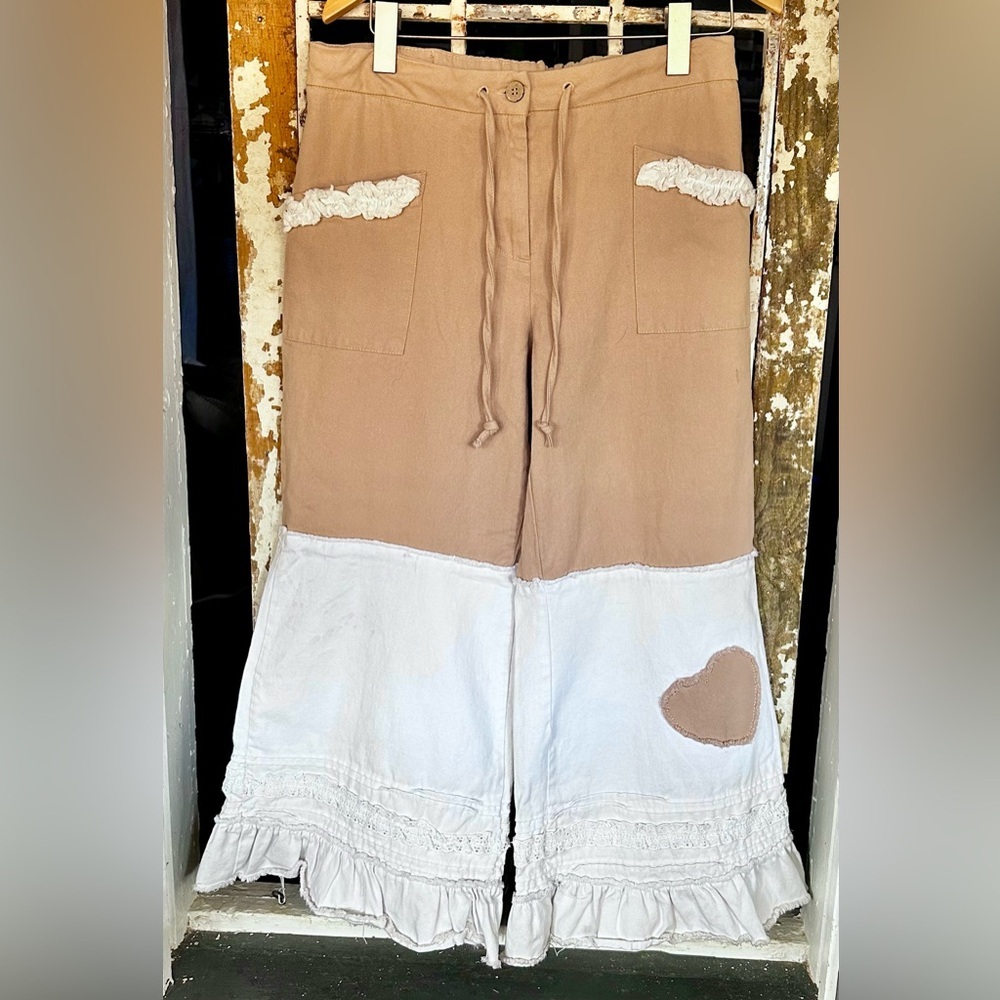 Boho Festival Flare Pants Heart Patch Lace Ruffle Hem Hippie Wide Leg - Picture 3 of 10